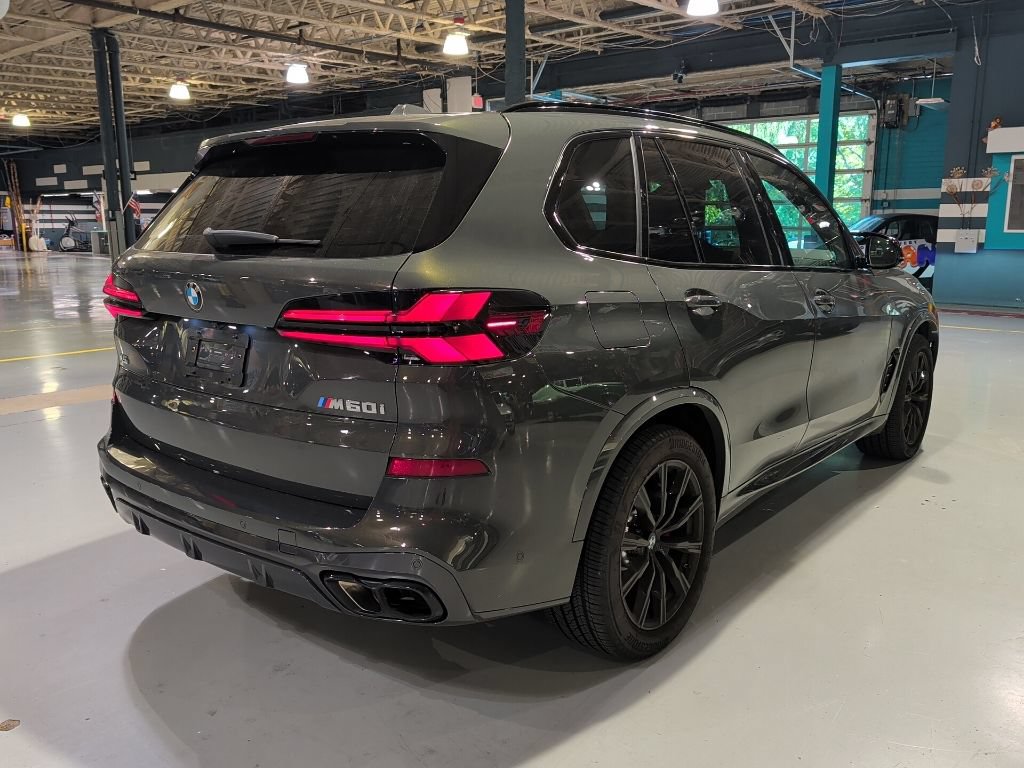 Certified 2026 BMW X5 M60i AWD/4WD image 8