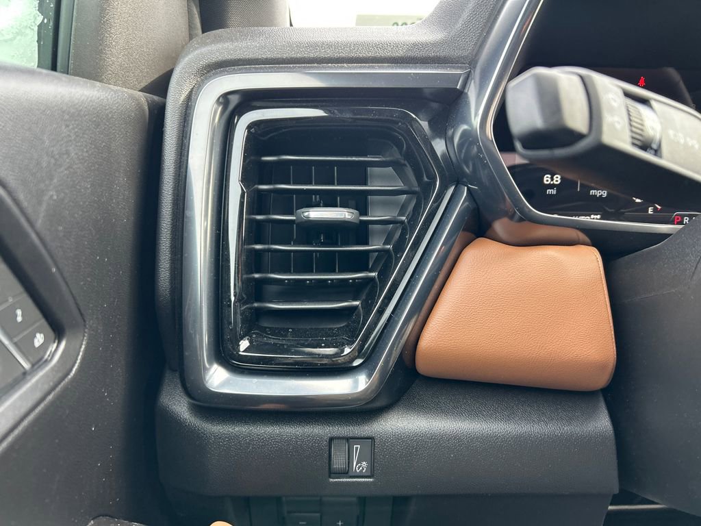 New 2026 GMC Canyon AT4 w/ AT4 Premium Package AWD/4WD image 21
