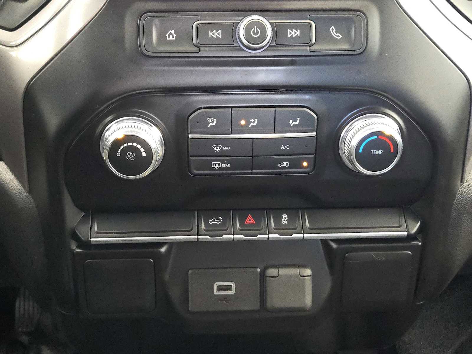 Certified 2020 GMC Sierra 1500 4x4 Crew Cab w/ Sierra Value Package image 19