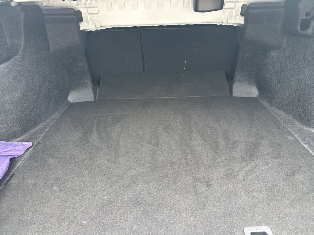 Used 2025 Toyota Camry LE image 10