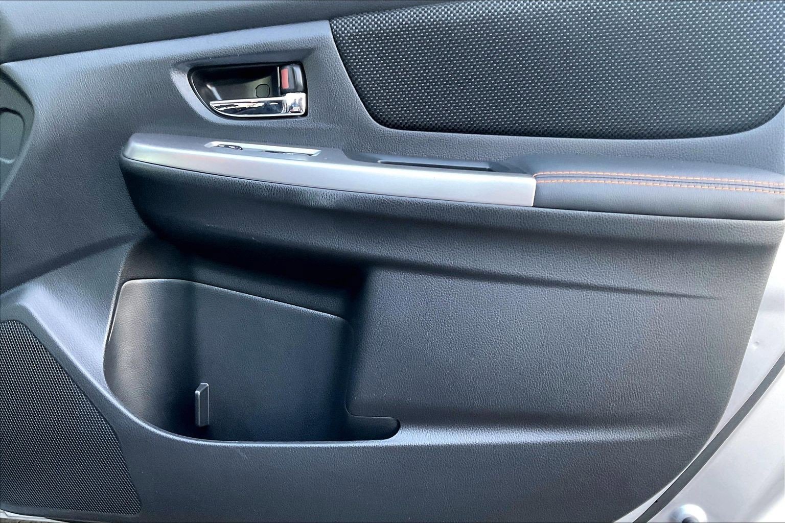 Used 2016 Subaru Crosstrek 2.0i Premium image 20