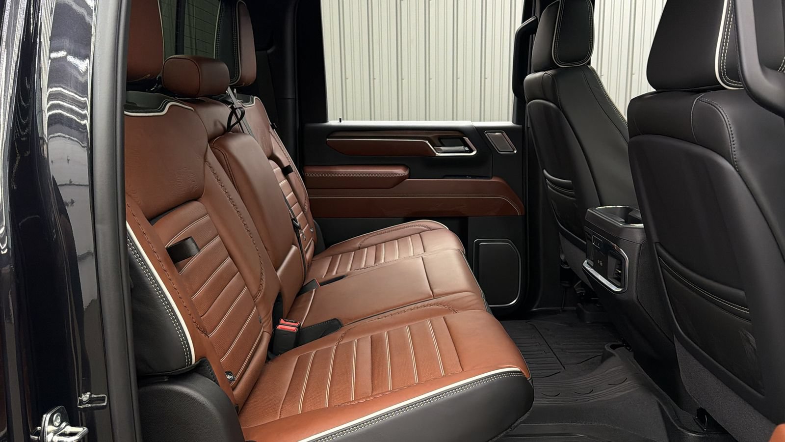 Used 2026 GMC Sierra 3500 Denali Ultimate AWD/4WD image 42