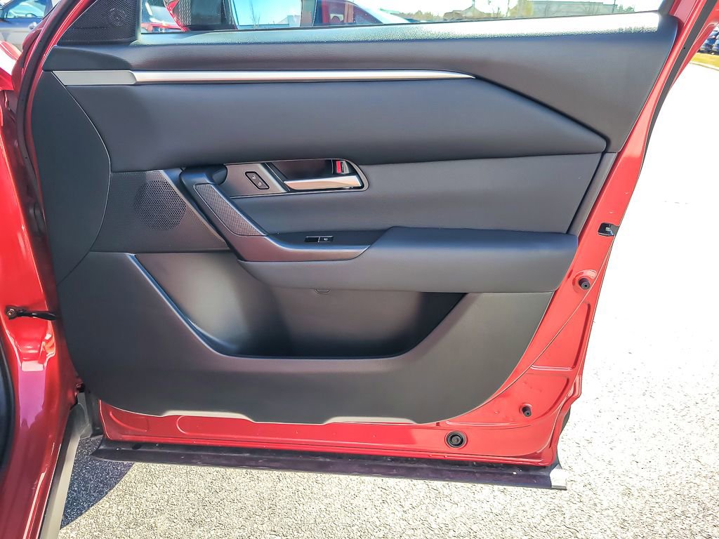 Used 2025 MAZDA CX-50 AWD 2.5 S w/ Weather Package image 20