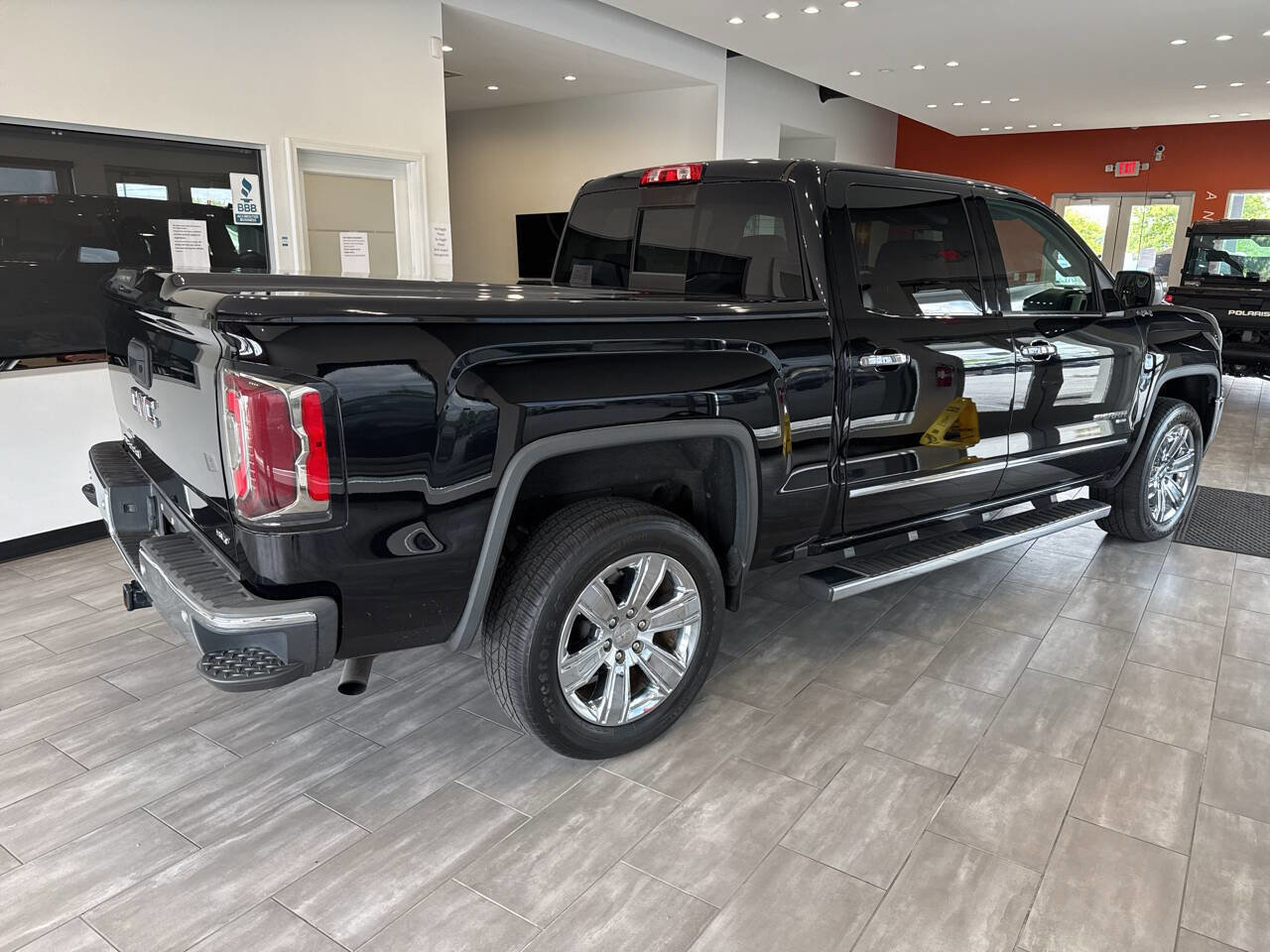 Used 2018 GMC Sierra 1500 SLT image 7