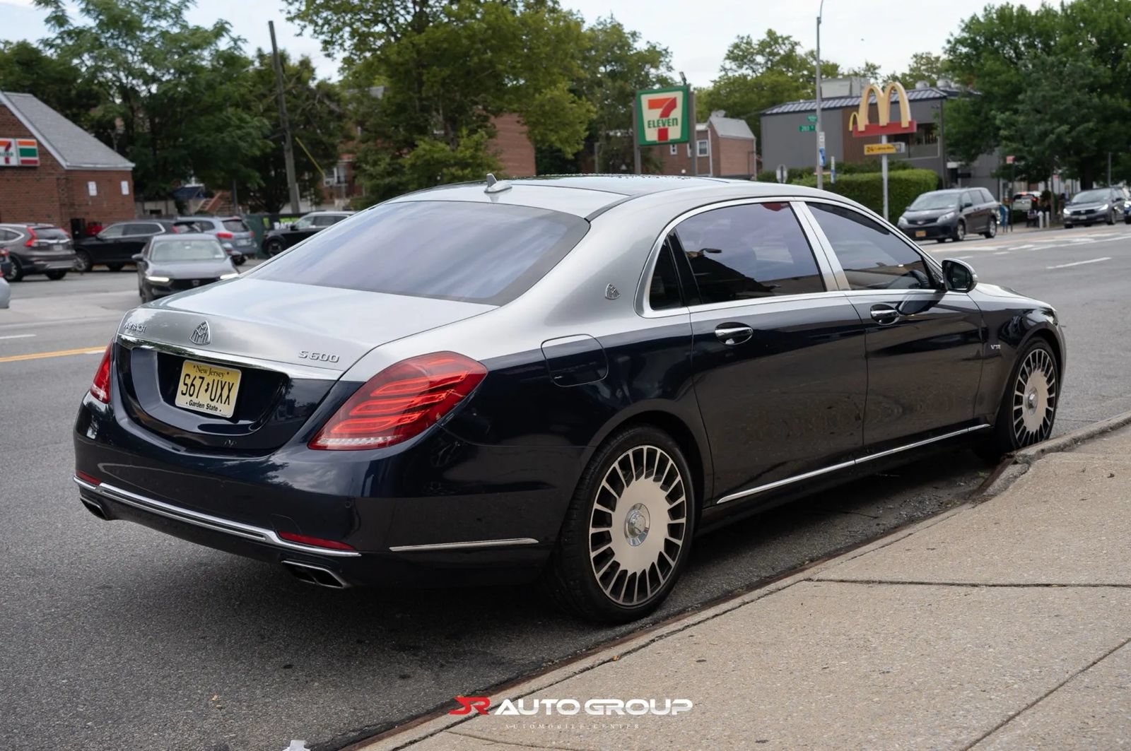 Used 2017 Mercedes-Benz Maybach S 600 image 5