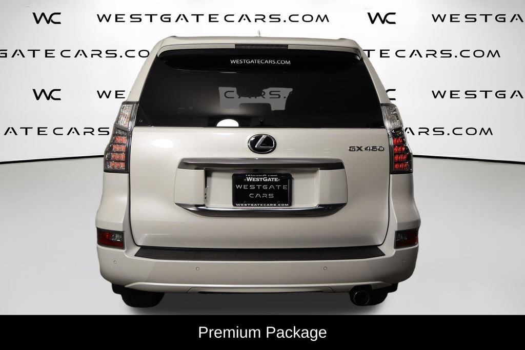 Used 2022 Lexus GX 460 Premium w/ Premium Package image 4