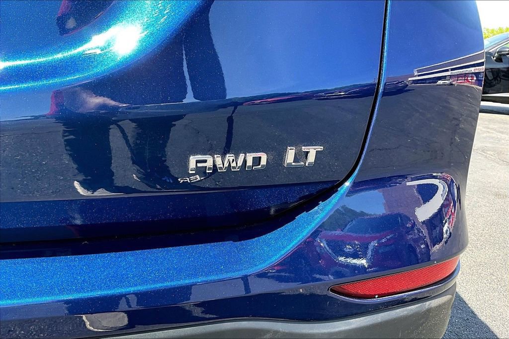 Used 2023 Chevrolet Equinox LT AWD/4WD image 9
