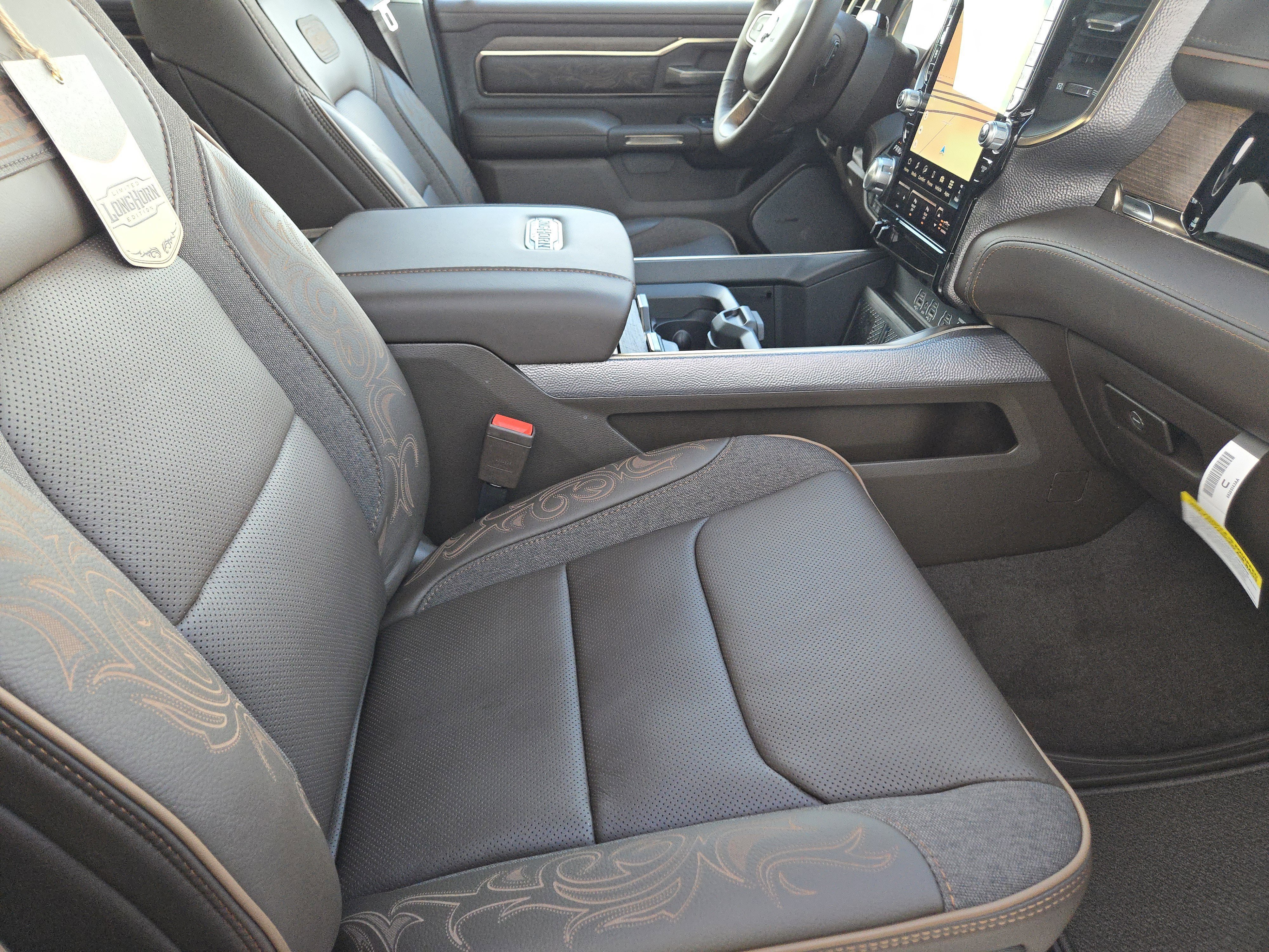 New 2026 RAM 1500 Limited AWD/4WD image 13