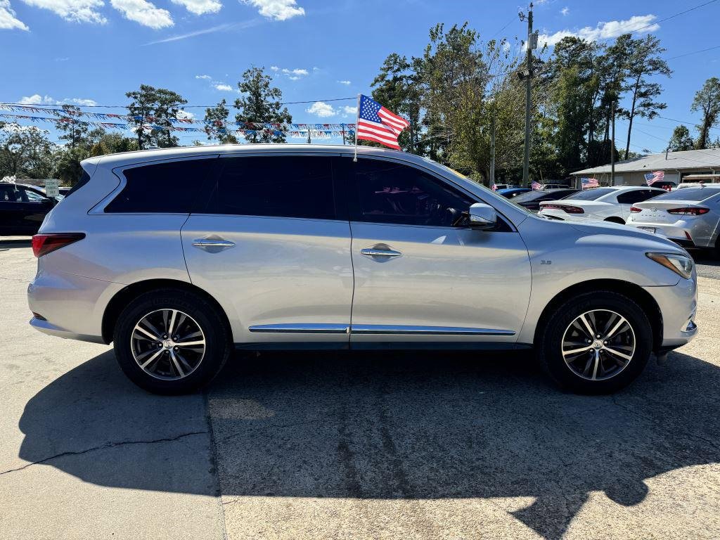 Used 2018 INFINITI QX60 FWD image 4