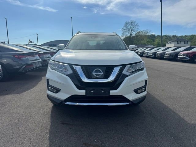 Used 2017 Nissan Rogue SL w/ SL Premium Package image 3