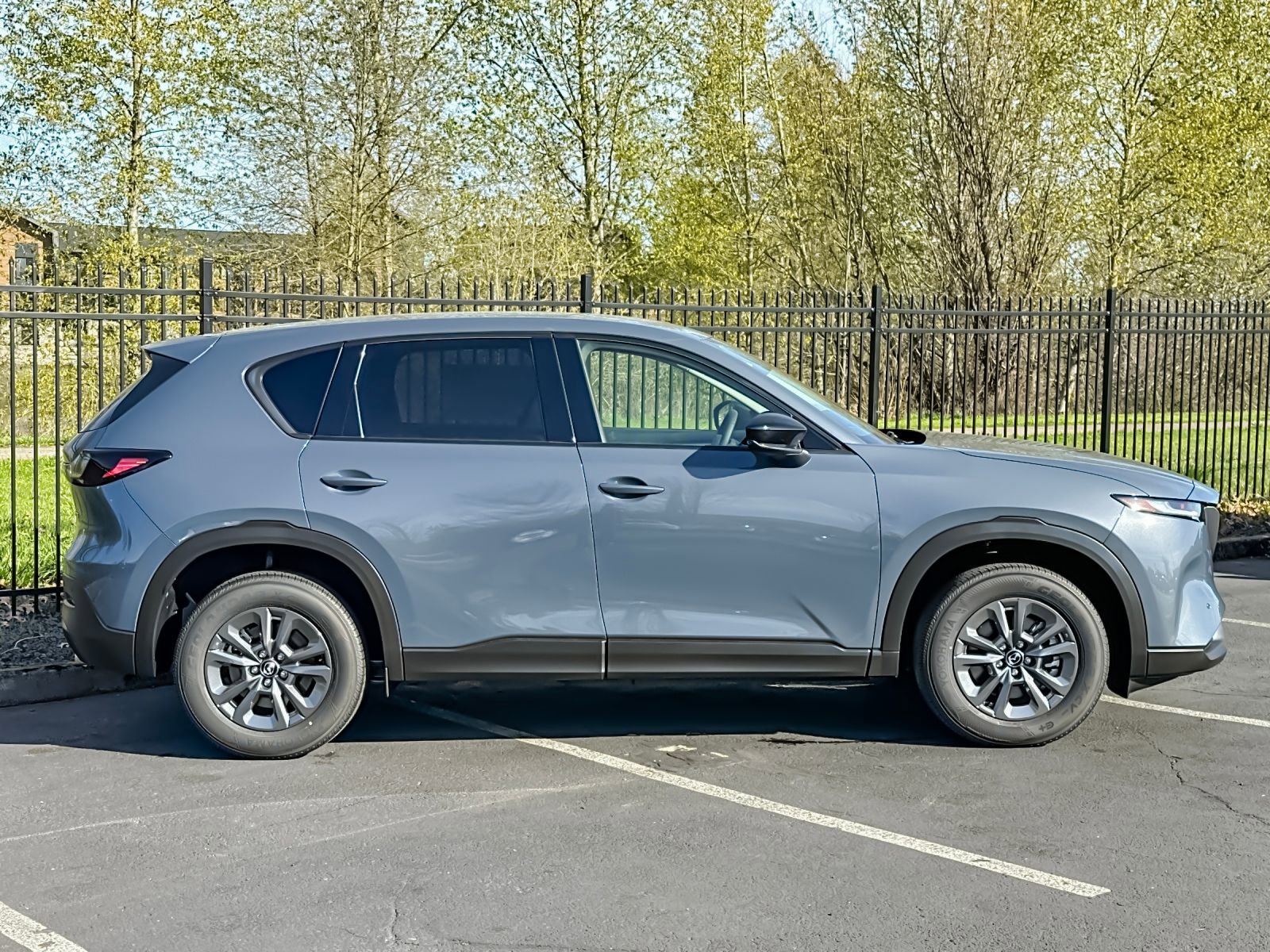 New 2026 MAZDA CX-5 Select AWD/4WD image 2