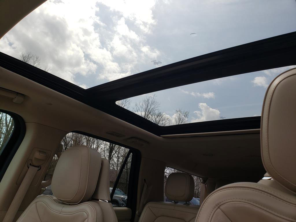 Used 2019 Lincoln Navigator L Reserve image 20