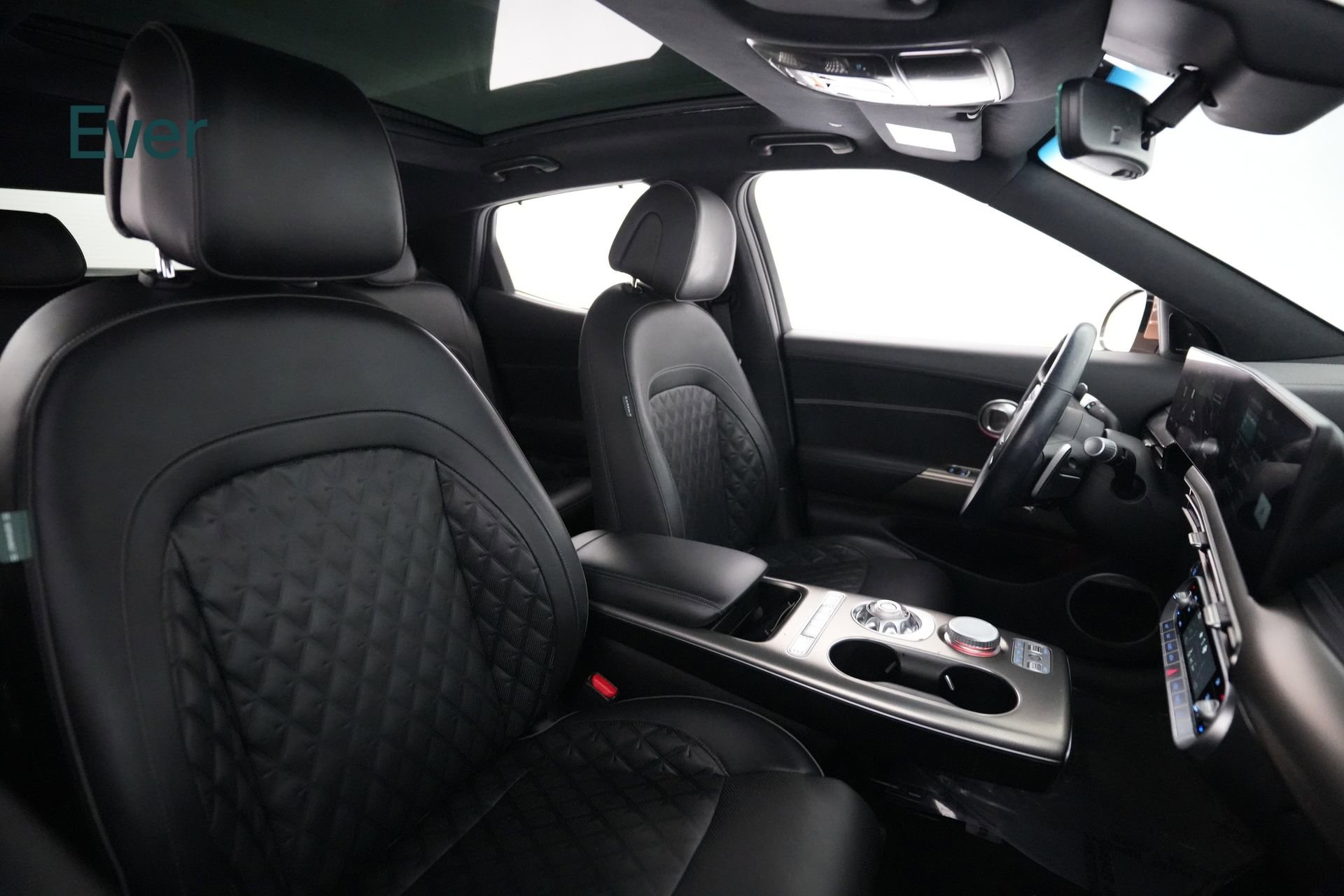 Used 2023 Genesis GV60 Performance image 23