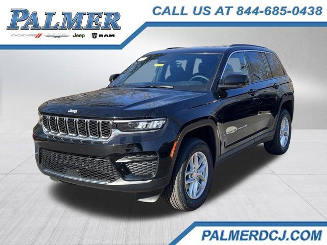 New 2025 Jeep Grand Cherokee Laredo RWD video 1