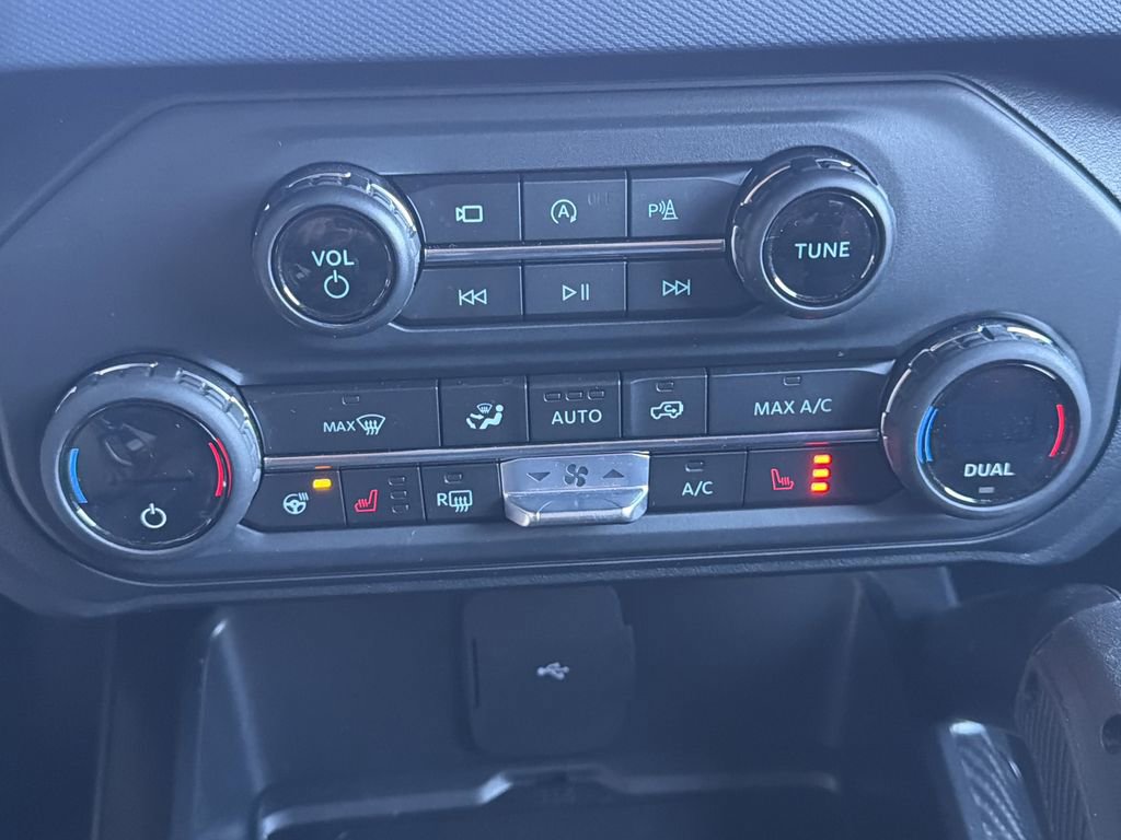 Used 2023 Ford Bronco Raptor image 32