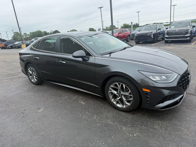 Used 2023 Hyundai Sonata SEL w/ Convenience Package FWD image 2