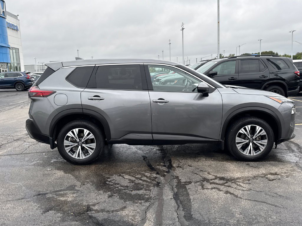 Used 2021 Nissan Rogue SV AWD/4WD image 12