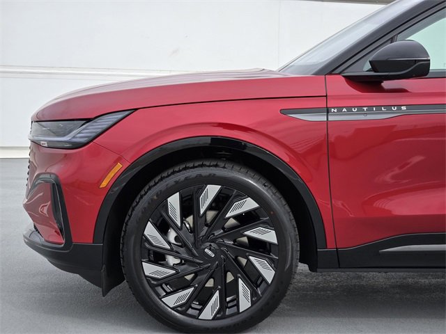 New 2026 Lincoln Nautilus Reserve image 9