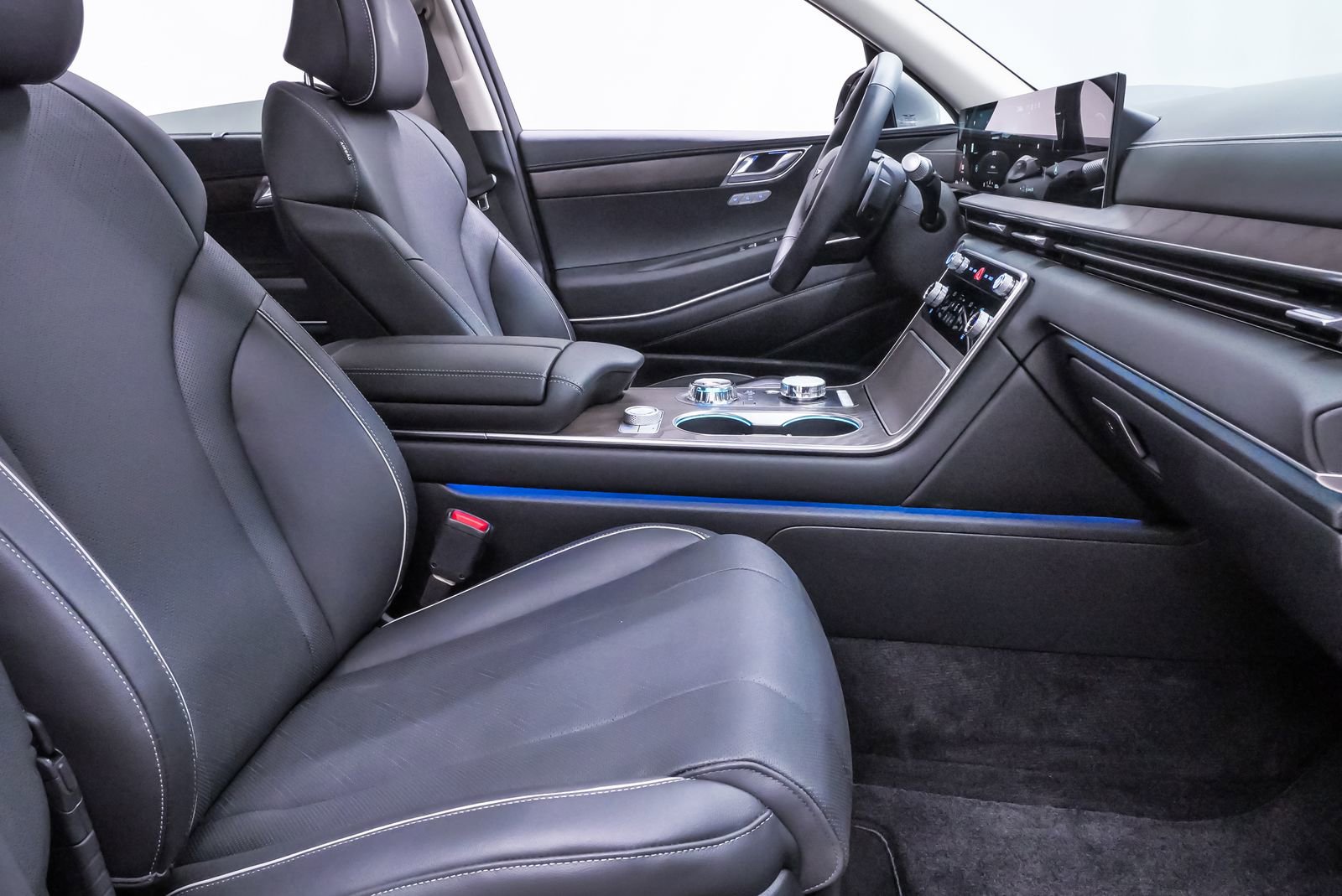 Certified 2025 Genesis GV80 3.5T Advanced image 14