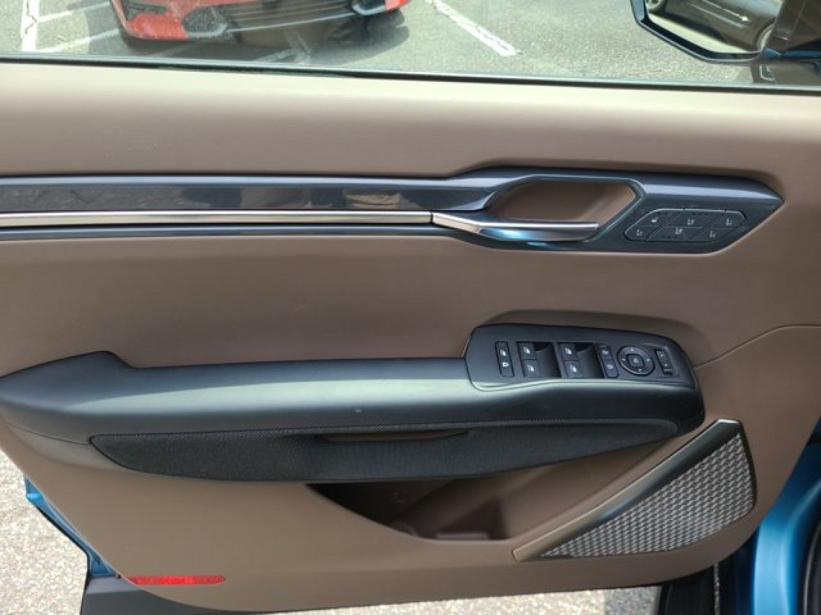 Used 2024 Kia EV9 GT-Line AWD/4WD image 23