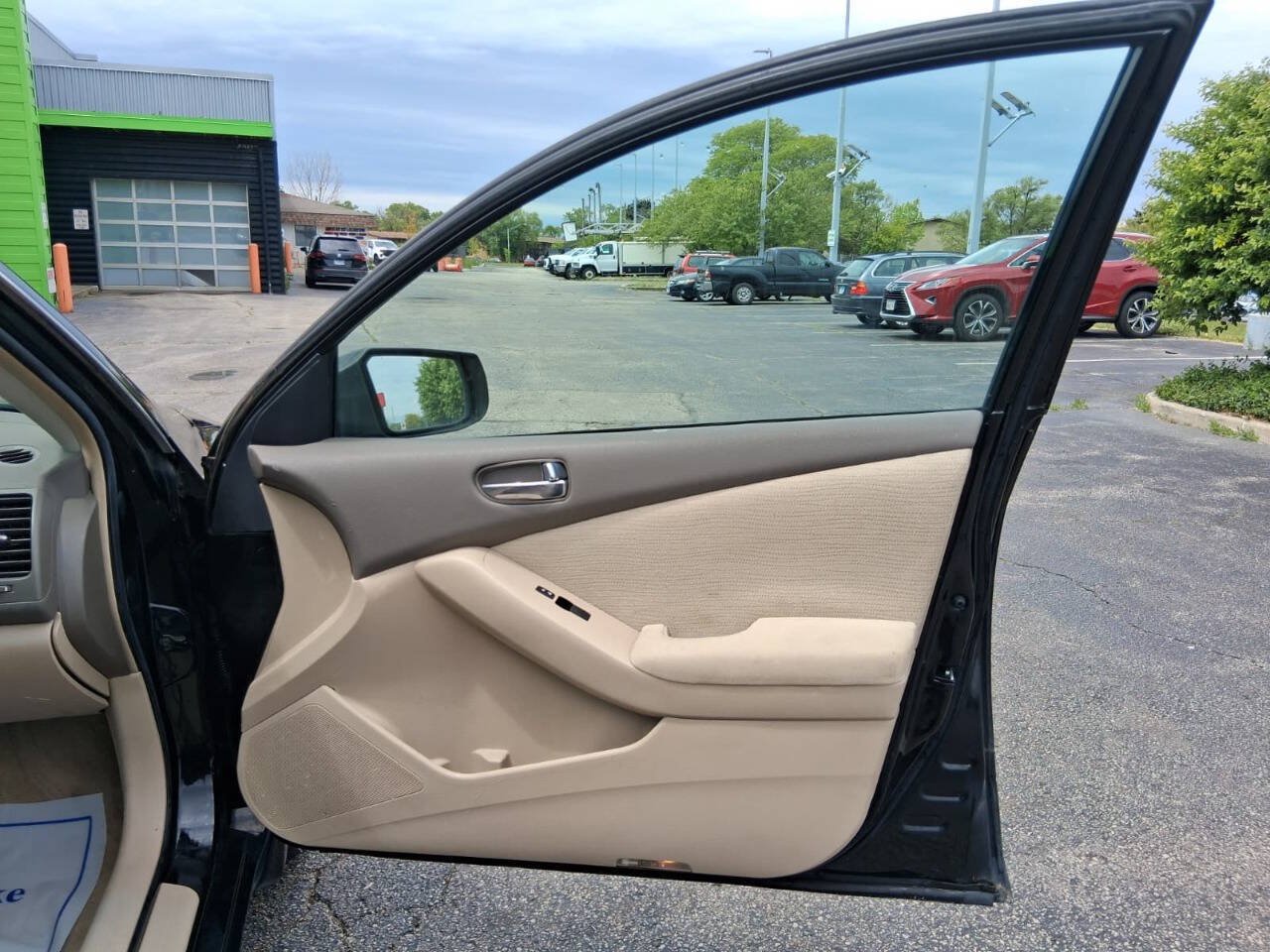 Used 2010 Nissan Altima Hybrid Sedan FWD image 13