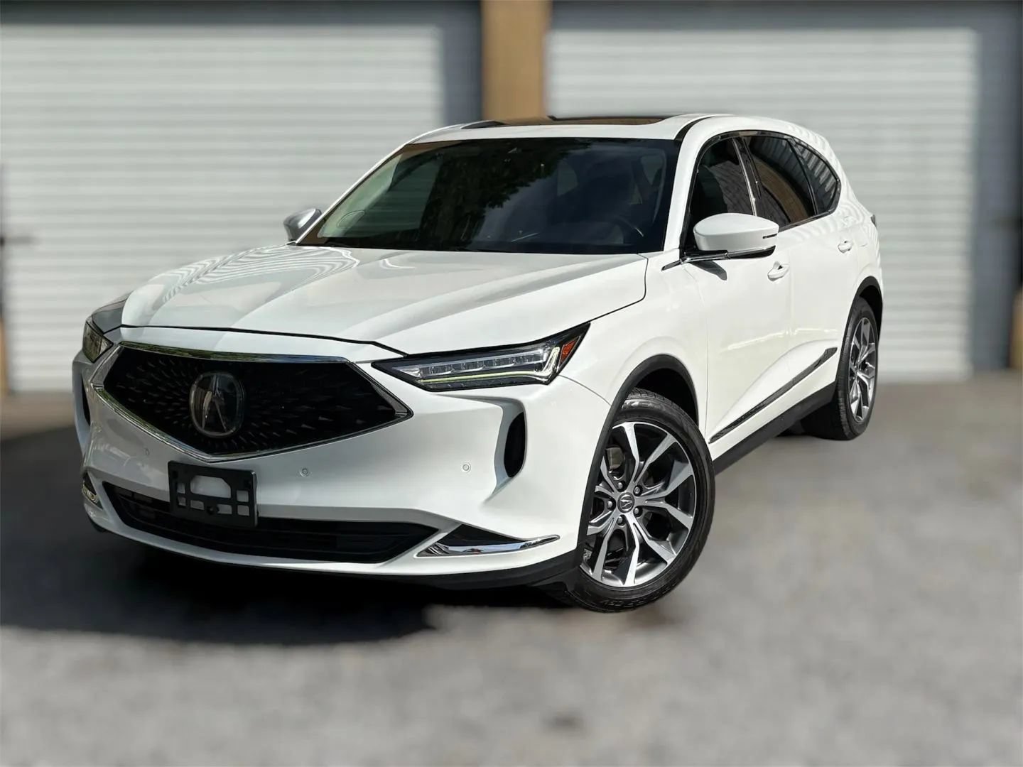 Used 2022 Acura MDX FWD w/ Technology Package image 1