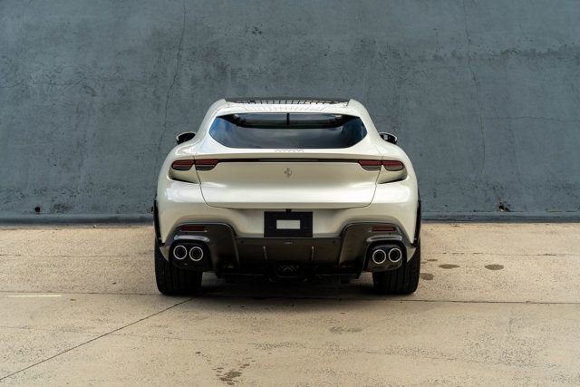 Used 2023 Ferrari Purosangue image 8