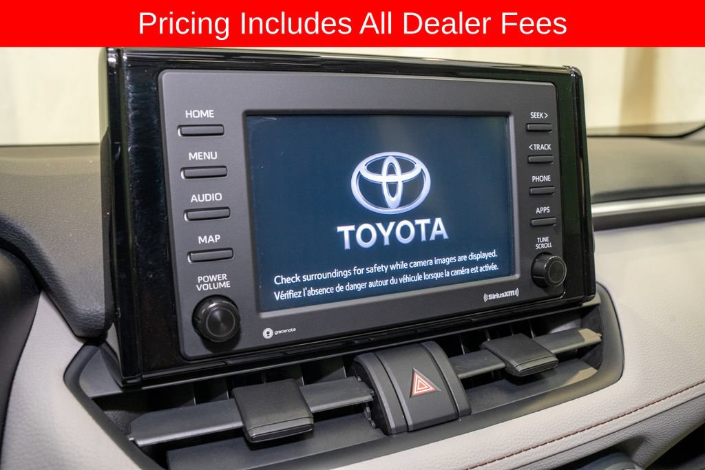Used 2020 Toyota RAV4 XLE w/ Convenience Package FWD image 14