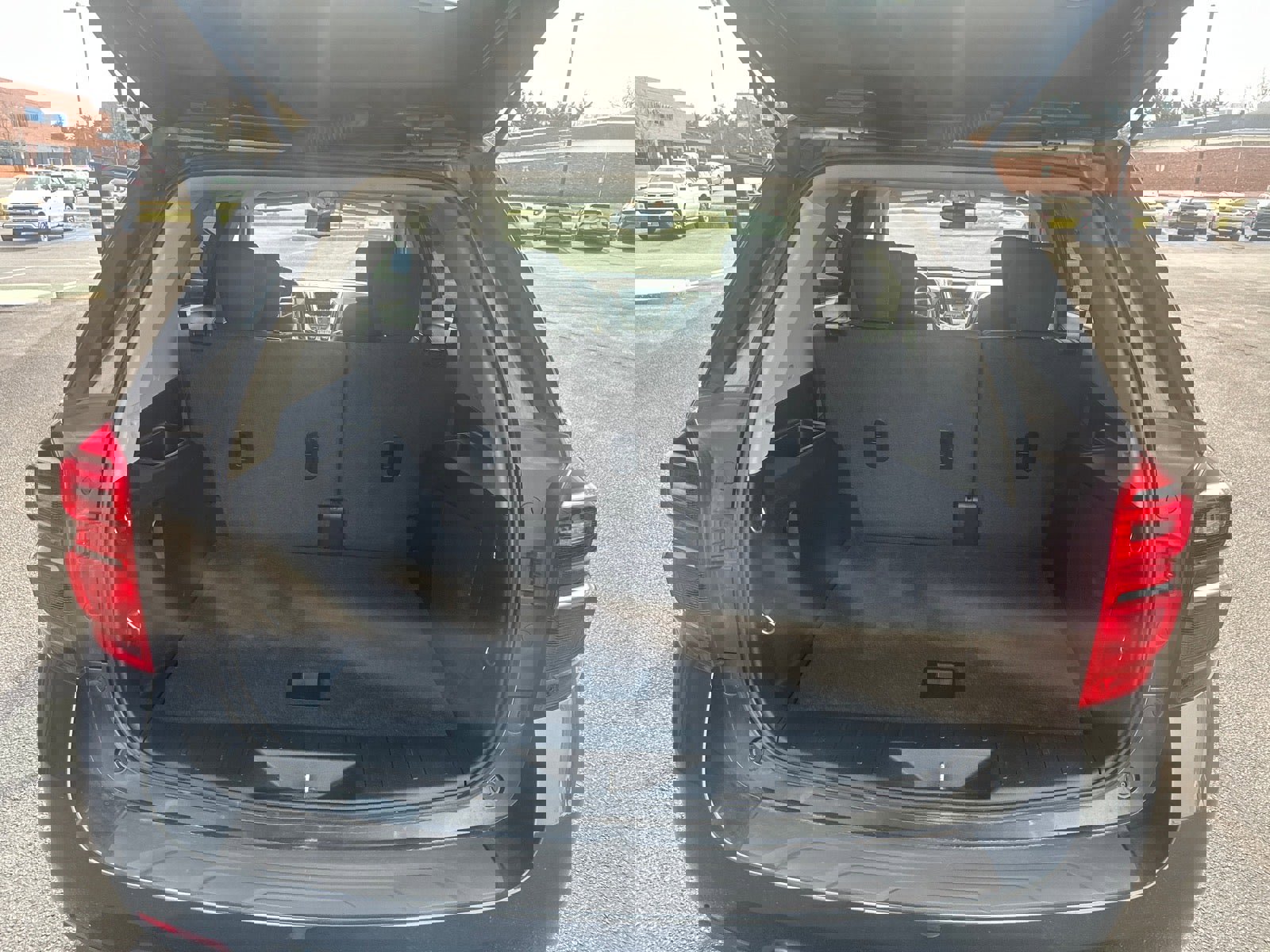 Used 2017 Chevrolet Equinox LT image 16