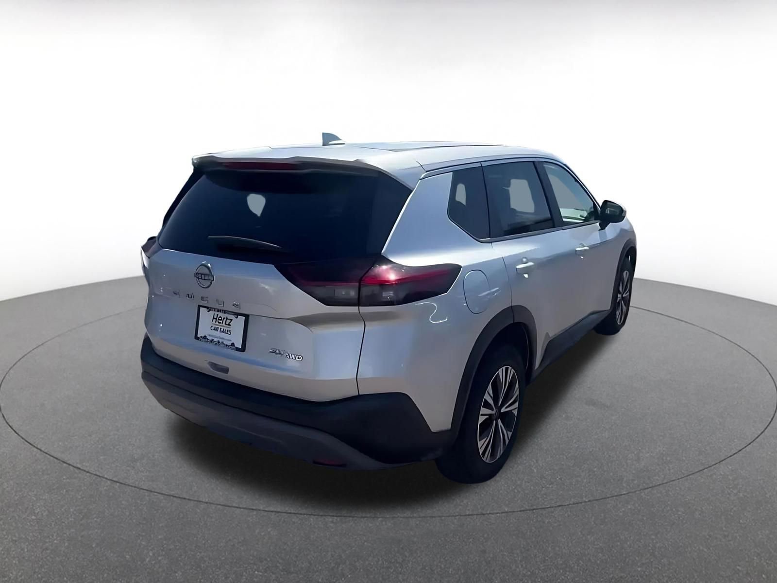 Used 2023 Nissan Rogue SV AWD/4WD image 14