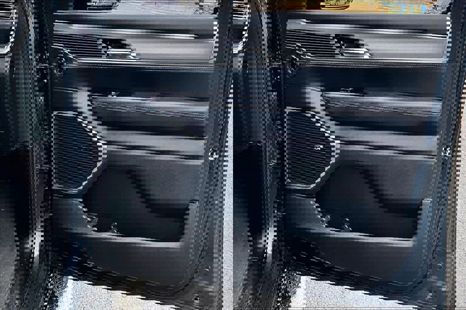 Used 2023 Jeep Wagoneer Series II image 25