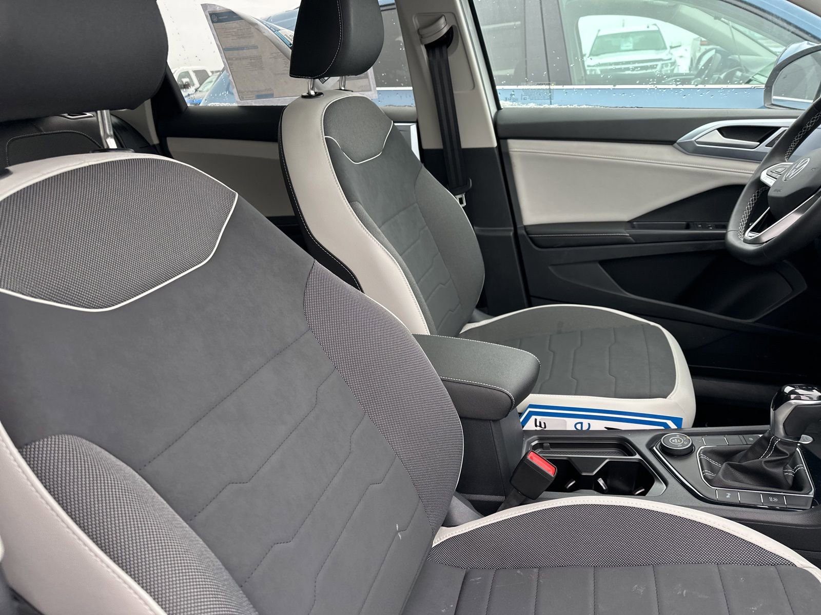 New 2026 Volkswagen Taos SE AWD/4WD image 30