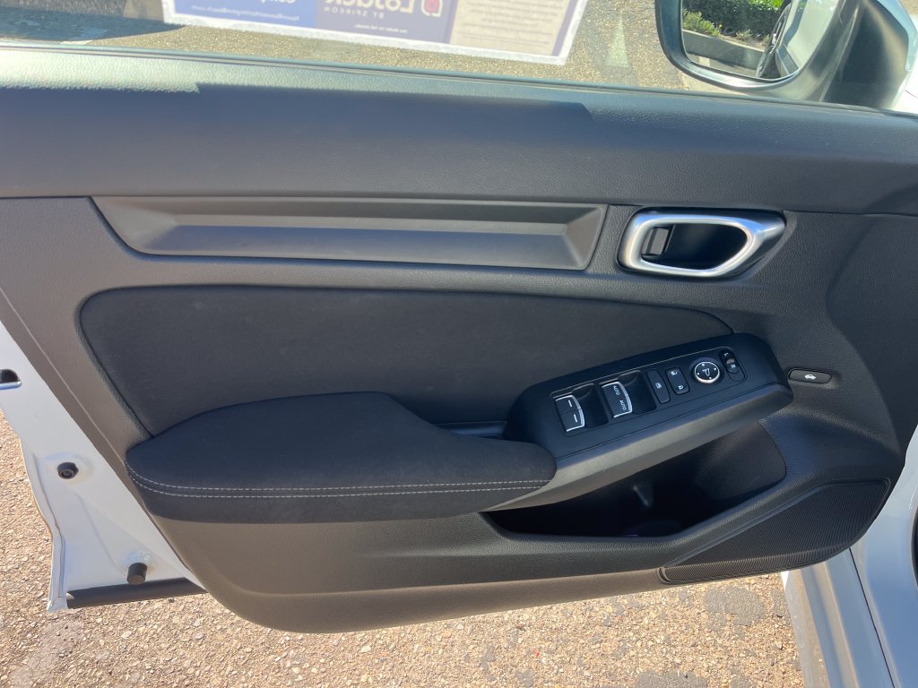 Certified 2022 Honda Civic LX image 10
