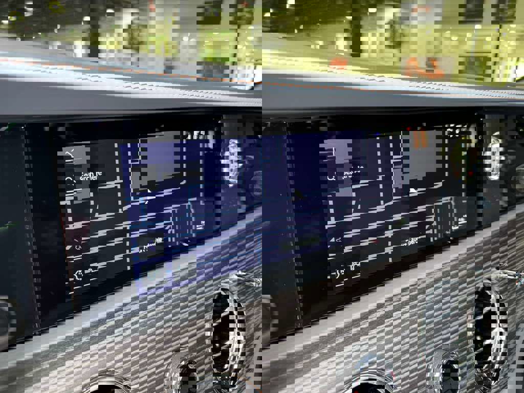 Used 2024 Rolls-Royce Spectre w/ Spectre Launch Package image 21