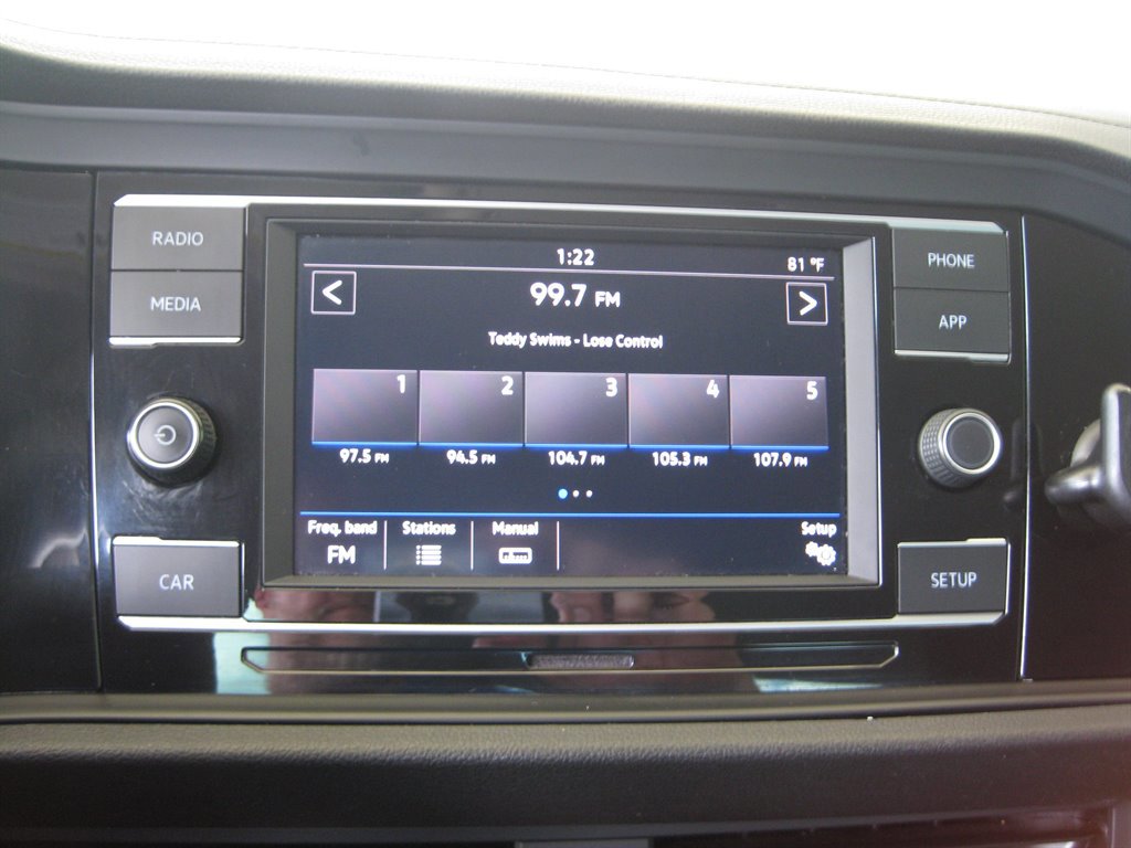Used 2019 Volkswagen Jetta S image 17