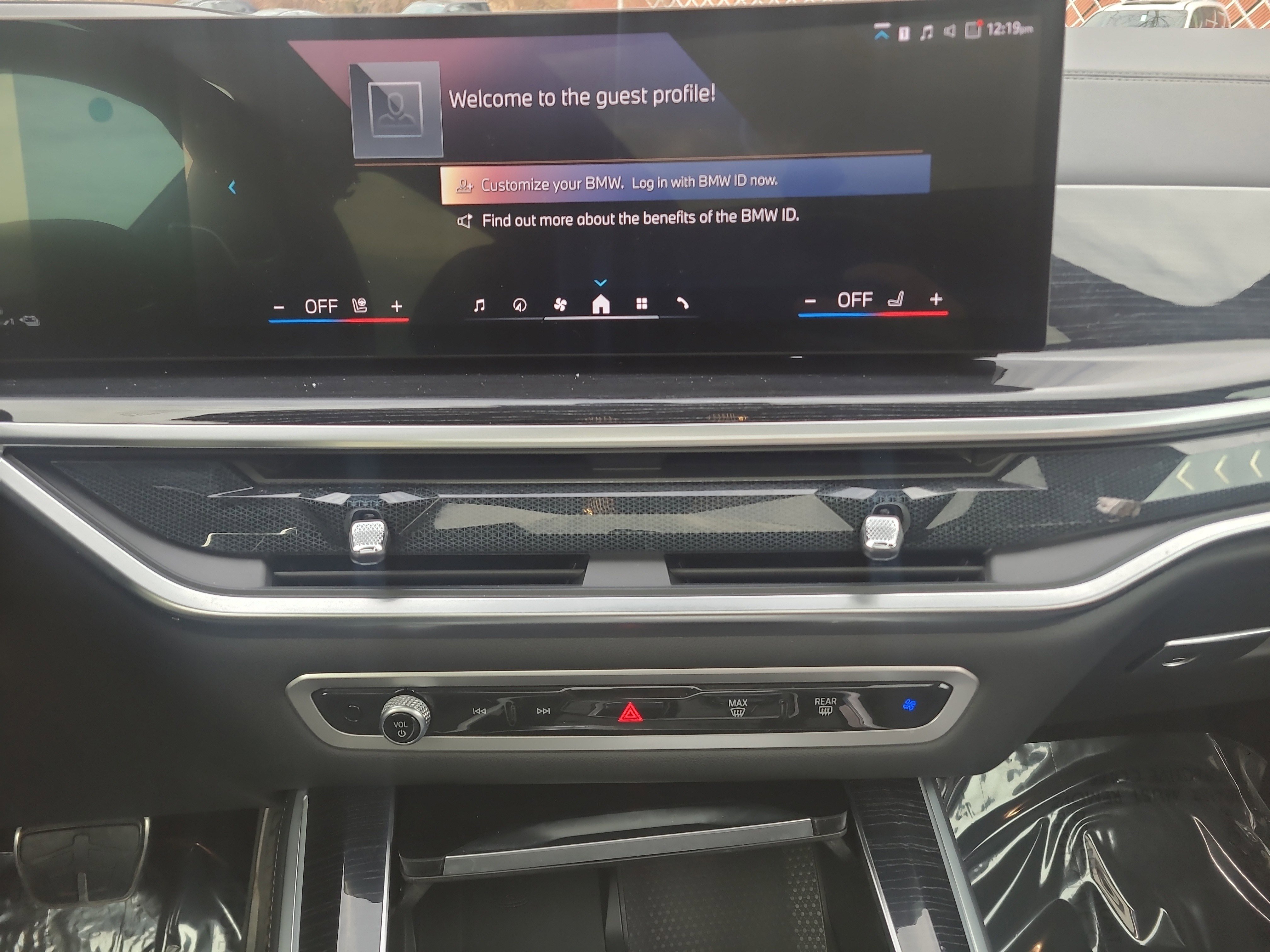 Used 2024 BMW X5 xDrive50e w/ M Sport Package image 21