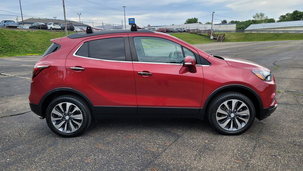 Used 2019 Buick Encore Essence w/ LPO, Road Trip Package FWD image 14