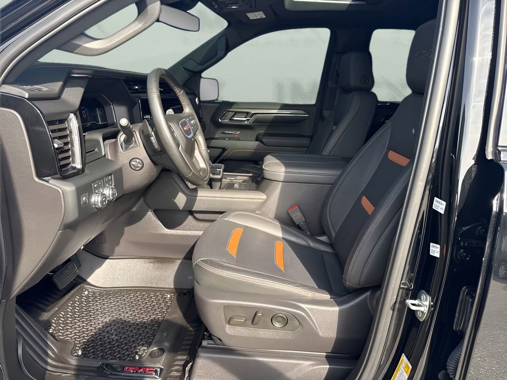 Used 2024 GMC Sierra 1500 AT4 w/ AT4 Premium Package image 9