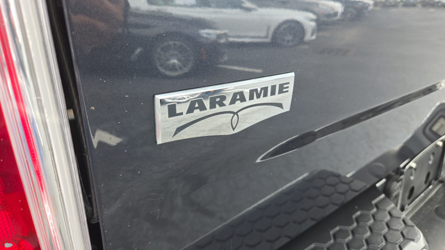 Used 2017 RAM 1500 Laramie AWD/4WD image 15