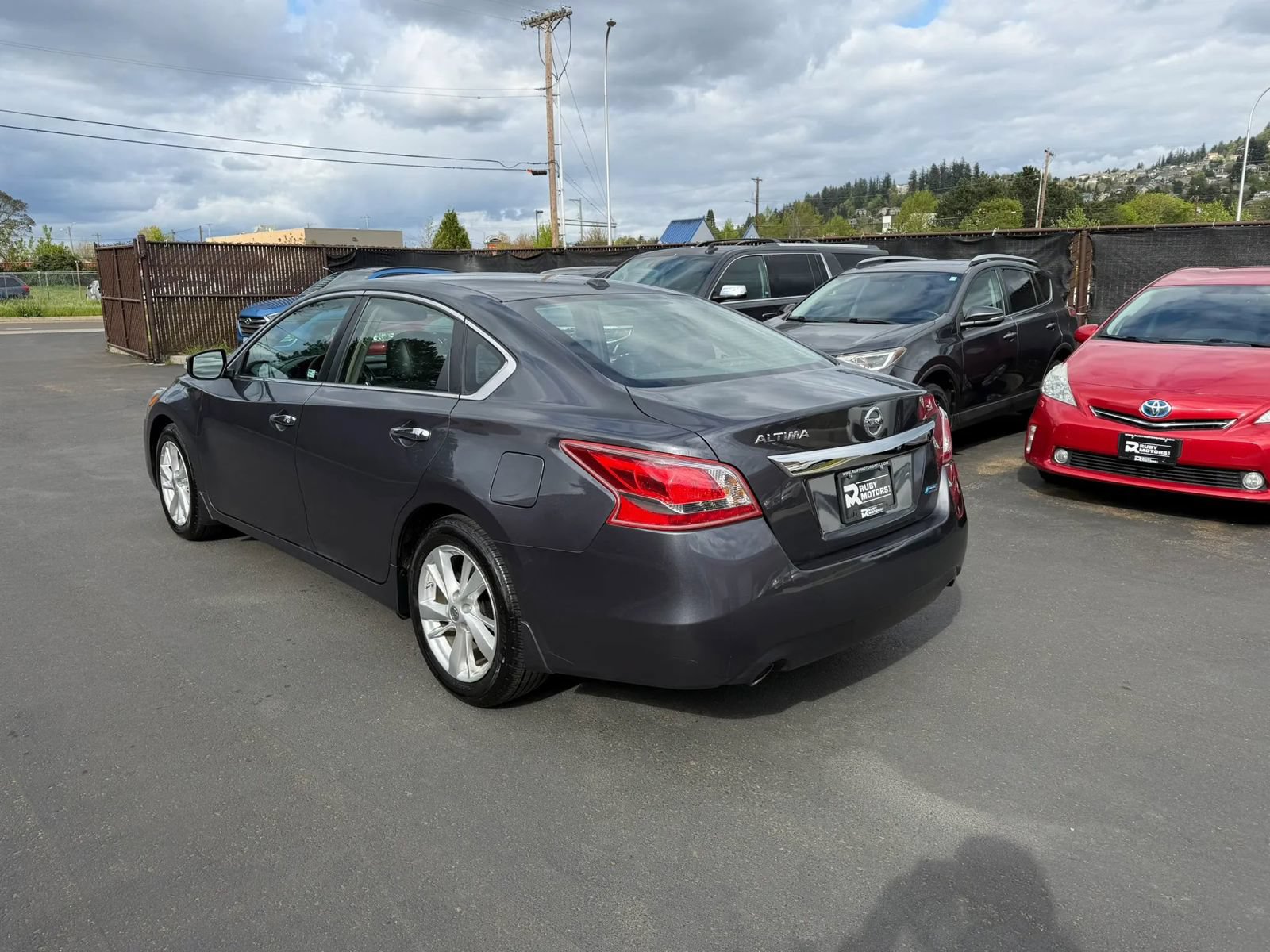Used 2013 Nissan Altima 2.5 SL FWD image 6