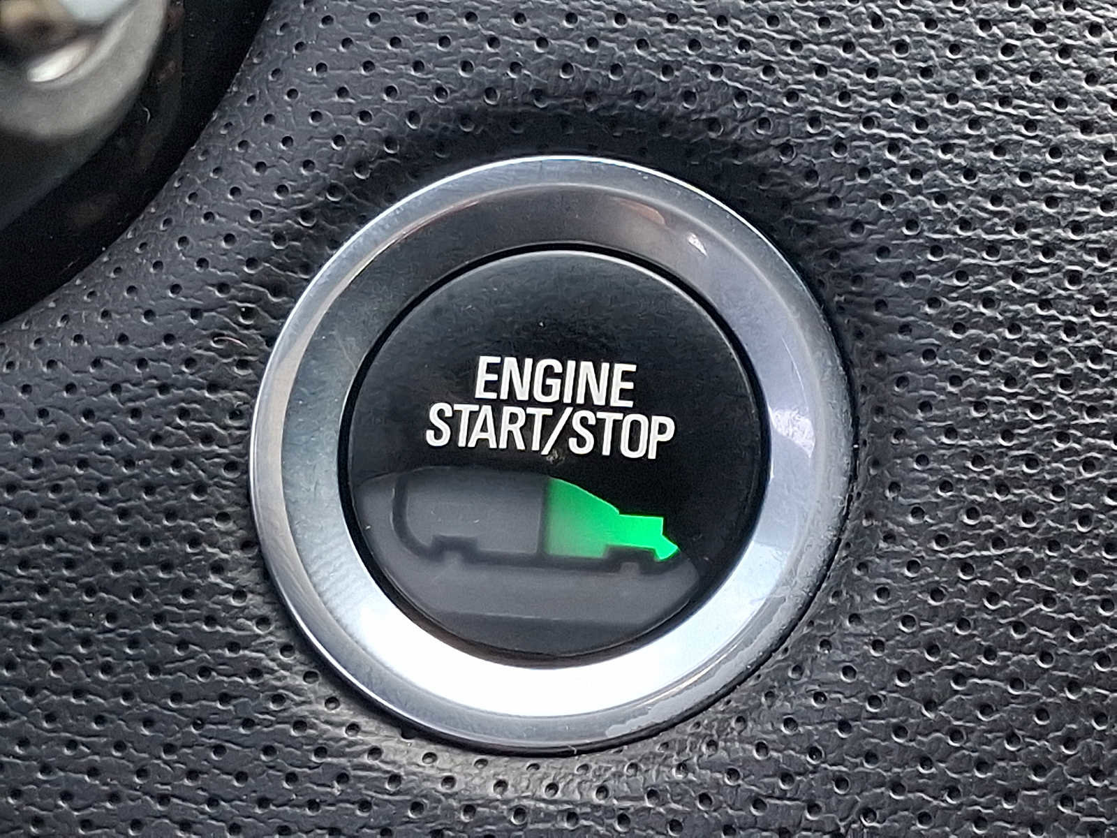 Used 2017 Cadillac XT5 FWD image 25