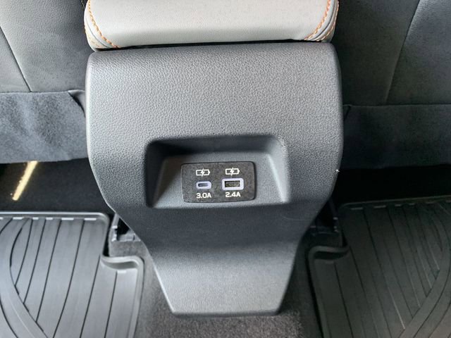 Used 2025 Subaru Crosstrek 2.5i Limited w/ Popular Package #4A image 31
