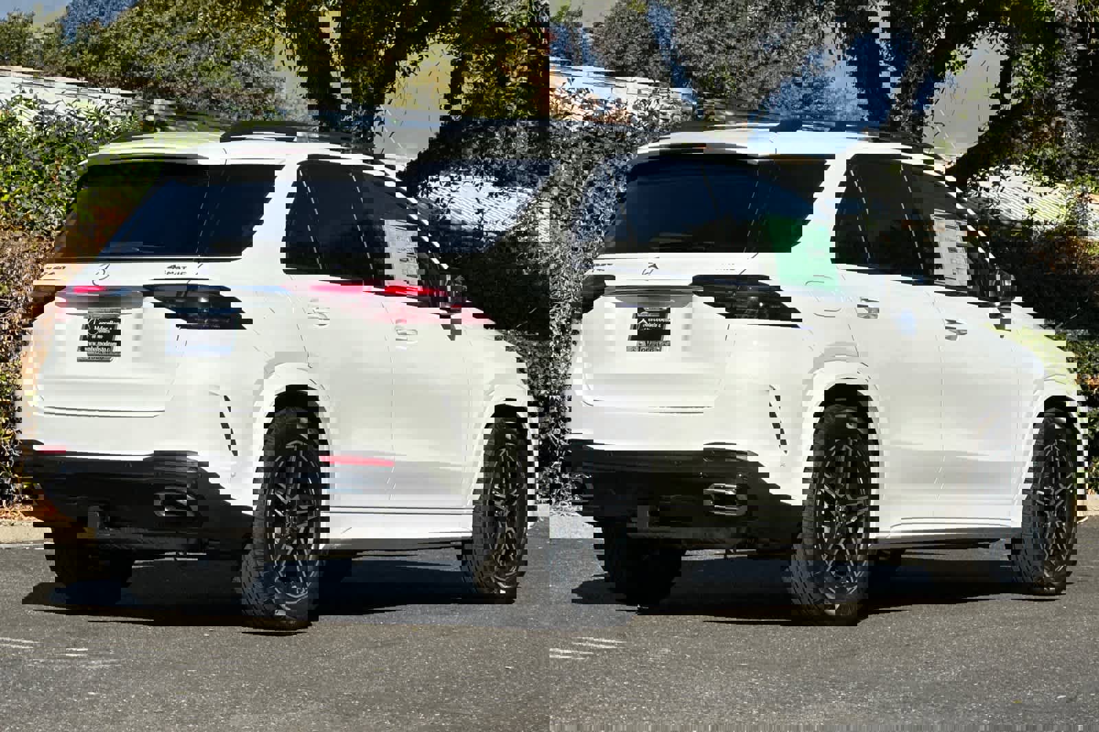 New 2026 Mercedes-Benz GLE 450 4MATIC image 3