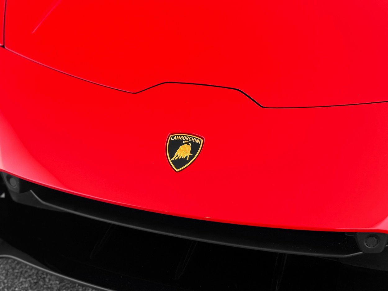 Used 2023 Lamborghini Huracan EVO image 42