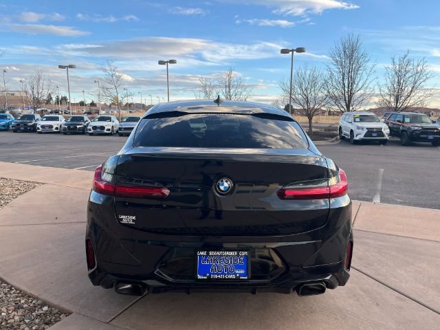 Used 2023 BMW X4 xDrive30i w/ M Sport Package AWD/4WD image 6