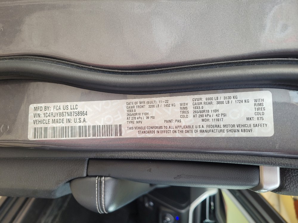 Used 2022 Jeep Grand Cherokee Limited 4xe image 33