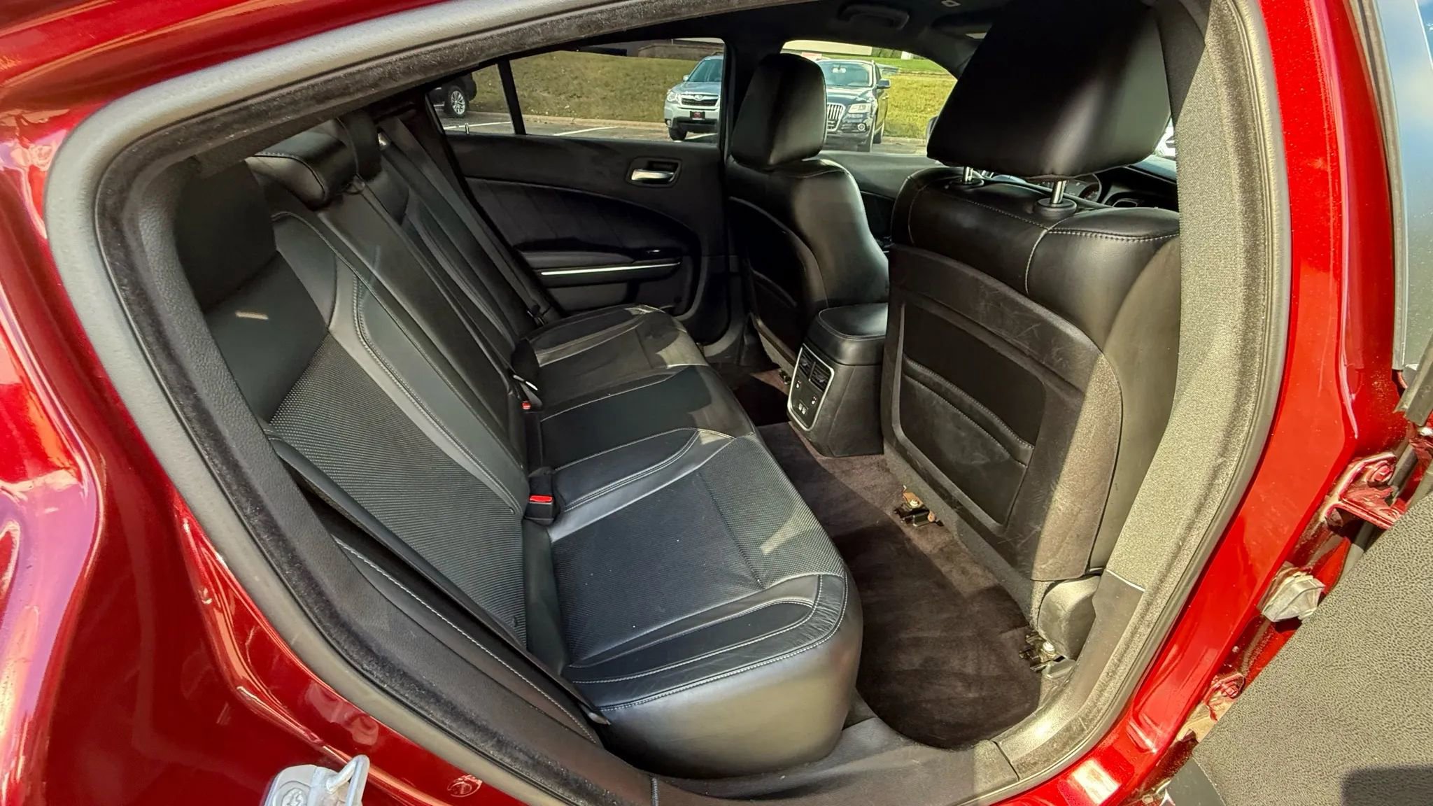 Used 2017 Dodge Charger SXT w/ AWD Plus Group image 28