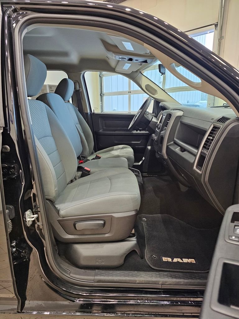Used 2019 RAM 1500 Express w/ Express Value Package image 26