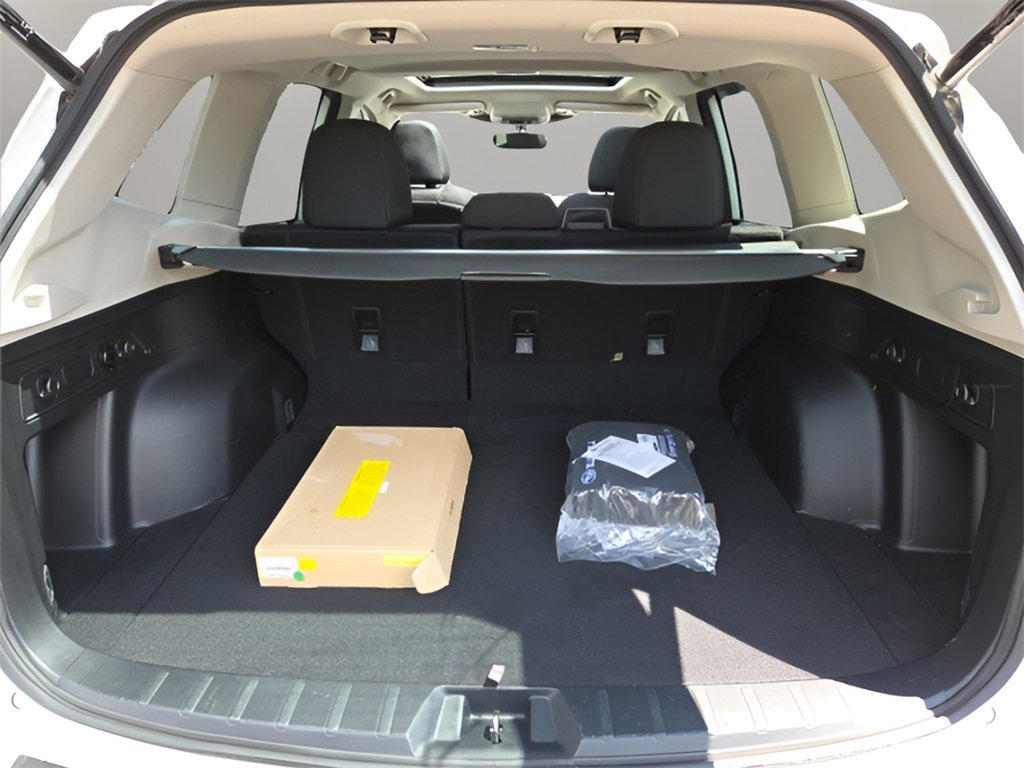 Used 2023 Subaru Forester Premium image 16