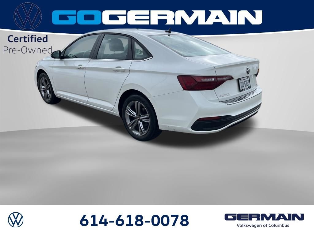 Used 2023 Volkswagen Jetta SE FWD image 5